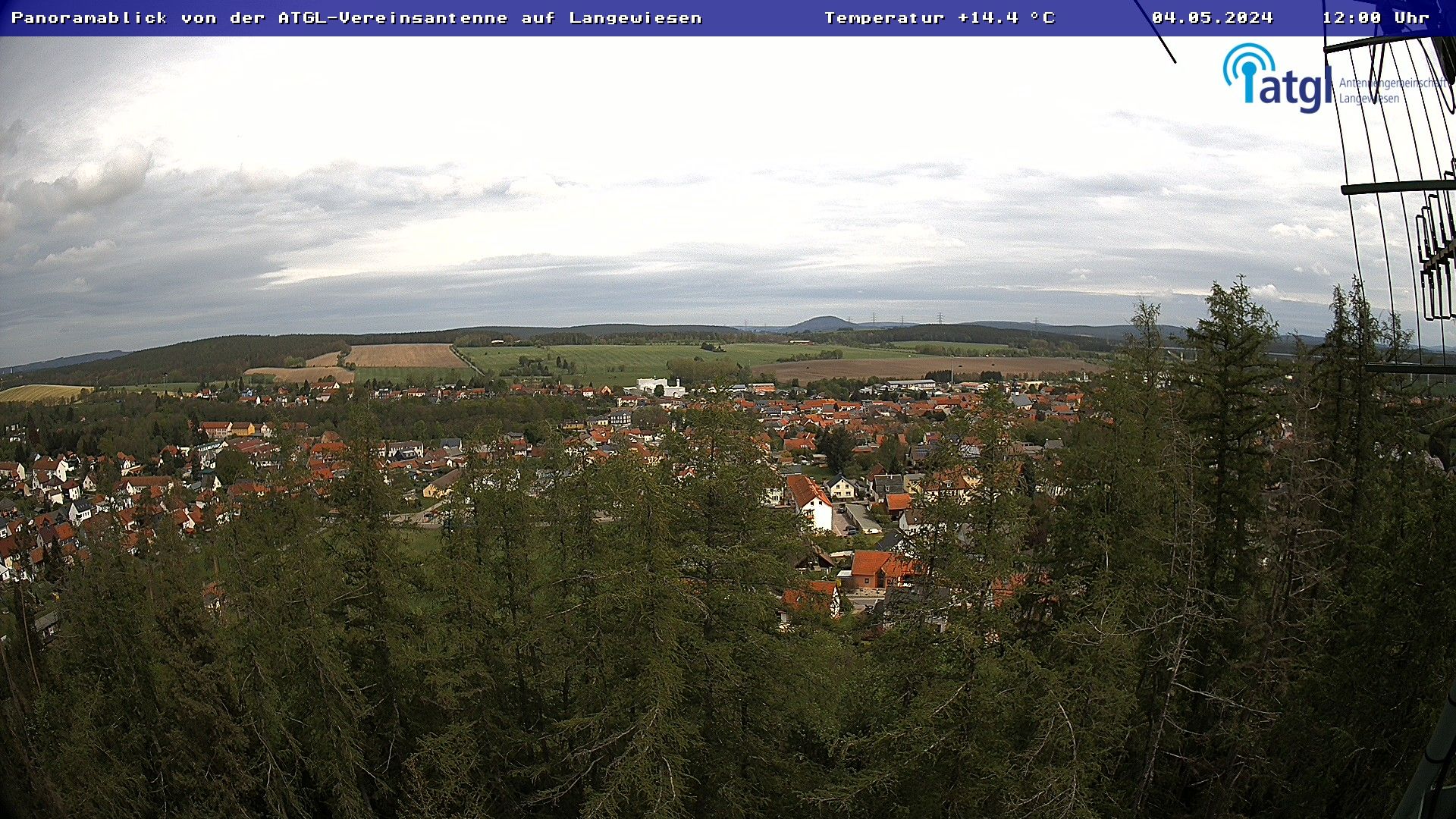 Live - Panoramablick vom Knieberg über Langewiesen