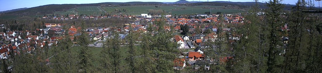 Live - Panoramablick vom Knieberg über Langewiesen