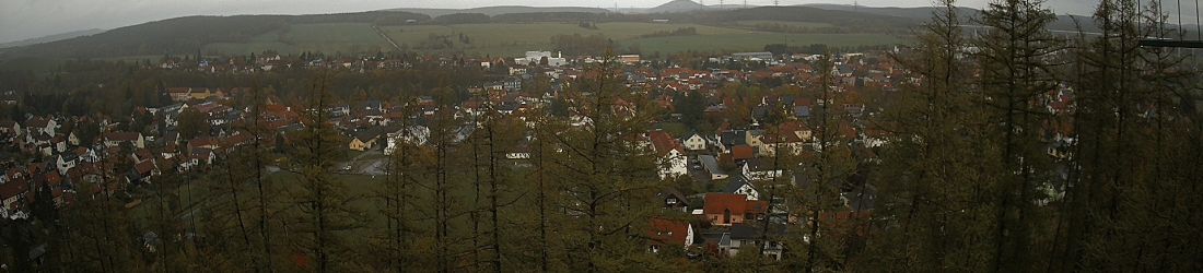 Live - Panoramablick vom Knieberg über Langewiesen