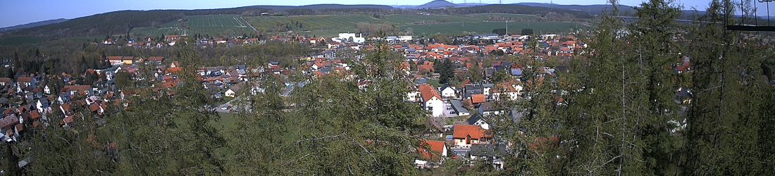 Live - Panoramablick vom Knieberg über Langewiesen