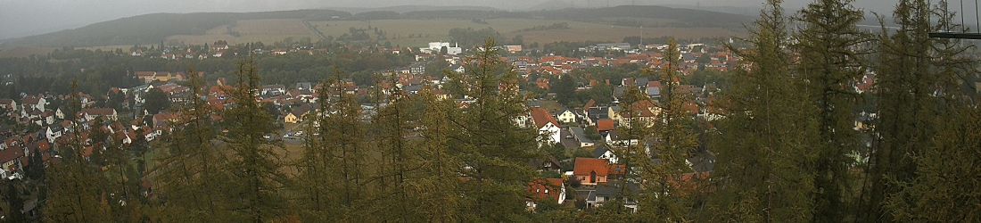 Live - Panoramablick vom Knieberg über Langewiesen