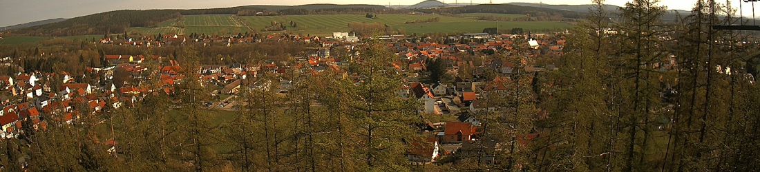 Live - Panoramablick vom Knieberg über Langewiesen