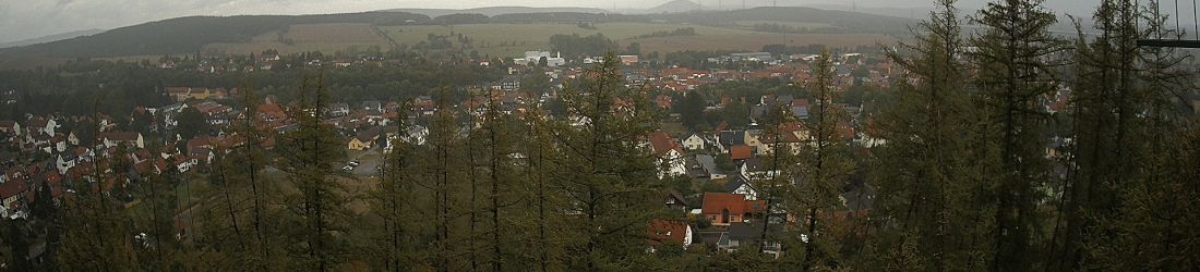Live - Panoramablick vom Knieberg über Langewiesen