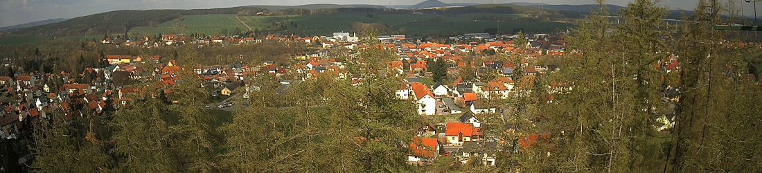 Live - Panoramablick vom Knieberg über Langewiesen