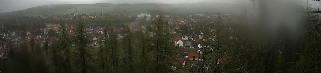 Live - Panoramablick vom Knieberg über Langewiesen