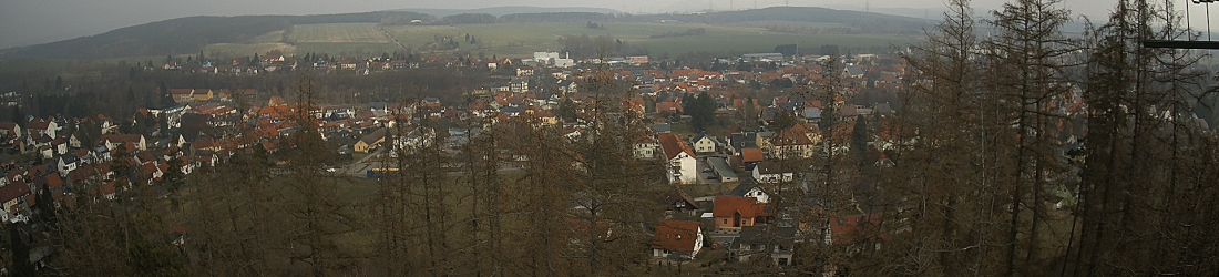 Live - Panoramablick vom Knieberg über Langewiesen