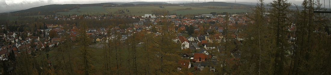 Live - Panoramablick vom Knieberg über Langewiesen