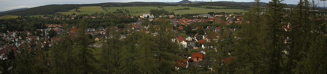 Live - Panoramablick vom Knieberg über Langewiesen