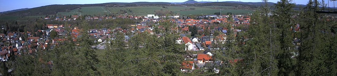 Live - Panoramablick vom Knieberg über Langewiesen