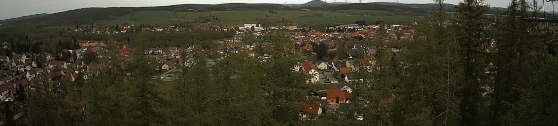 Live - Panoramablick vom Knieberg über Langewiesen