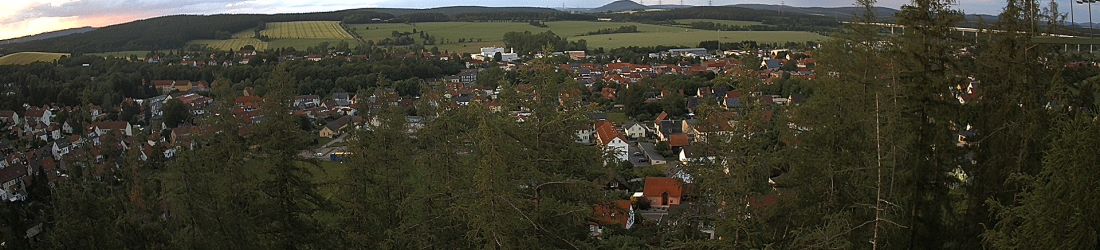 Live - Panoramablick vom Knieberg über Langewiesen