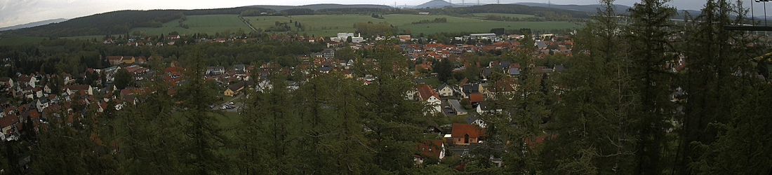 Live - Panoramablick vom Knieberg über Langewiesen