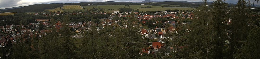 Live - Panoramablick vom Knieberg über Langewiesen