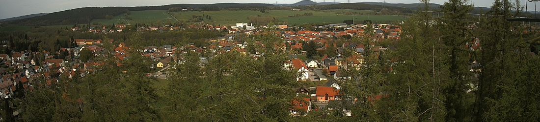 Live - Panoramablick vom Knieberg über Langewiesen