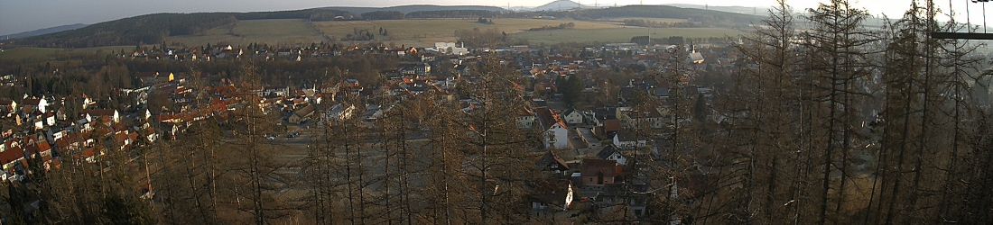 Live - Panoramablick vom Knieberg über Langewiesen
