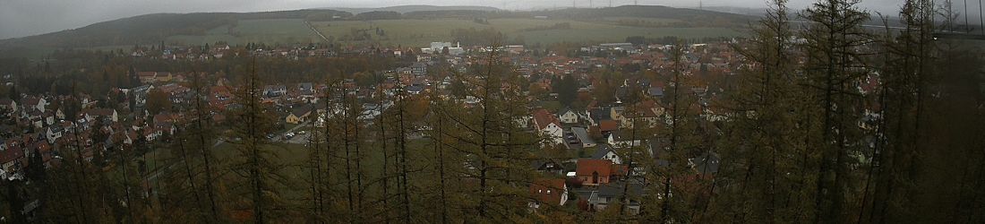Live - Panoramablick vom Knieberg über Langewiesen