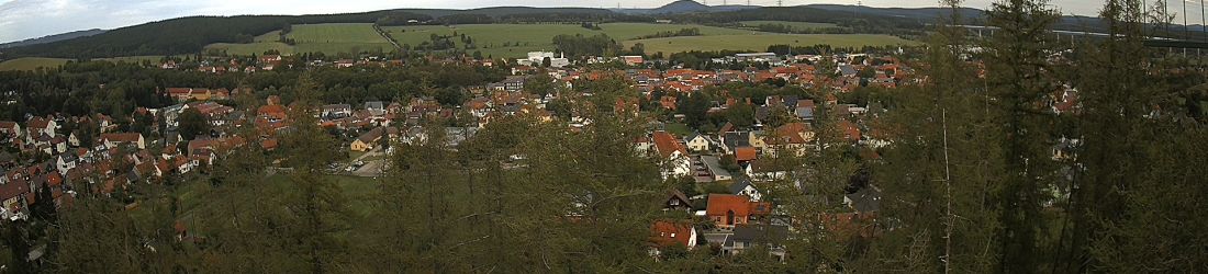 Live - Panoramablick vom Knieberg über Langewiesen