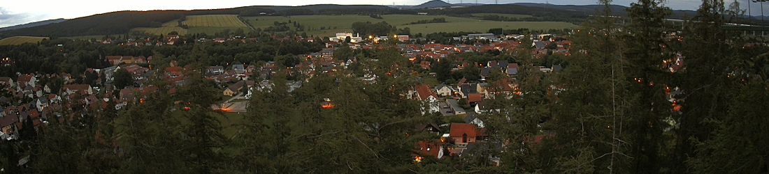 Live - Panoramablick vom Knieberg über Langewiesen