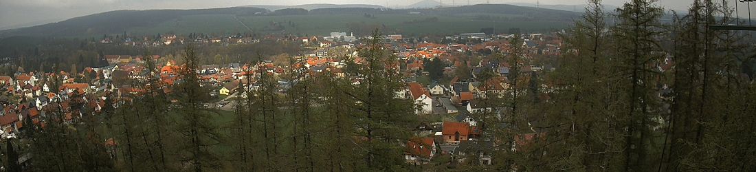 Live - Panoramablick vom Knieberg über Langewiesen