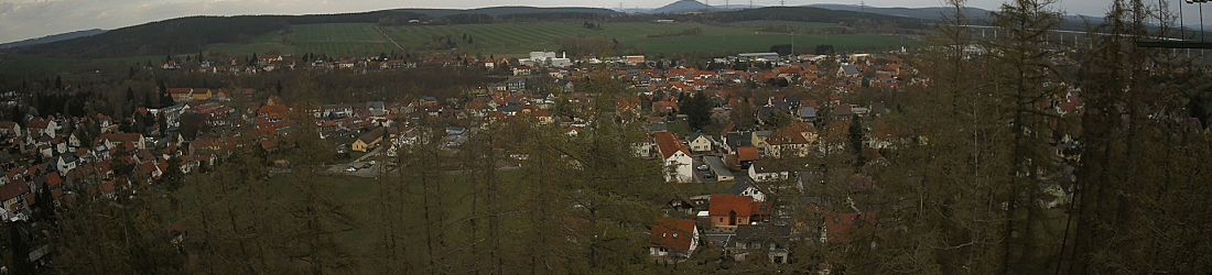 Live - Panoramablick vom Knieberg über Langewiesen