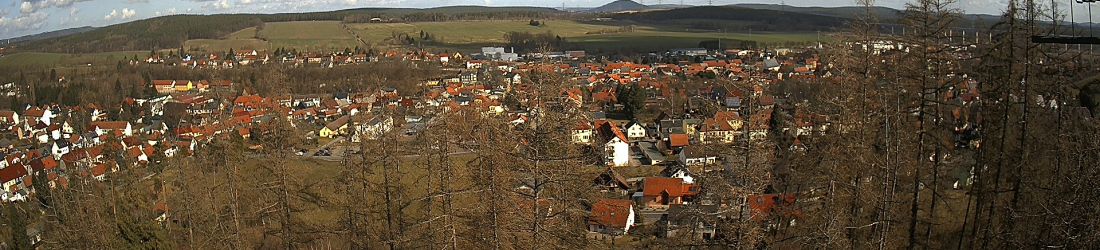 Live - Panoramablick vom Knieberg über Langewiesen
